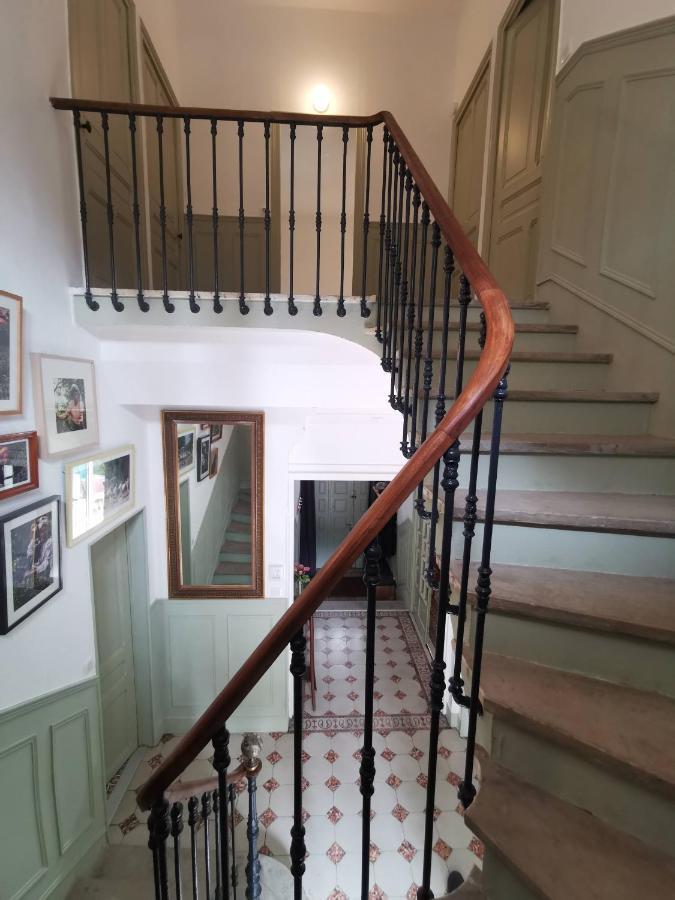 Rougetomette Bed & Breakfast Nîmes Exterior photo